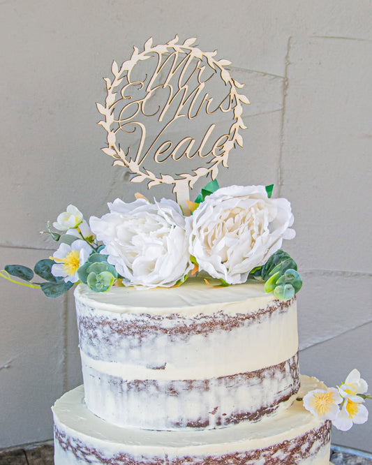 Single layer wooden cake topper